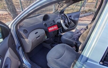 Toyota Platz, 2002 год, 410 000 рублей, 11 фотография
