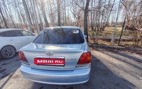 Toyota Platz, 2002 год, 410 000 рублей, 3 фотография