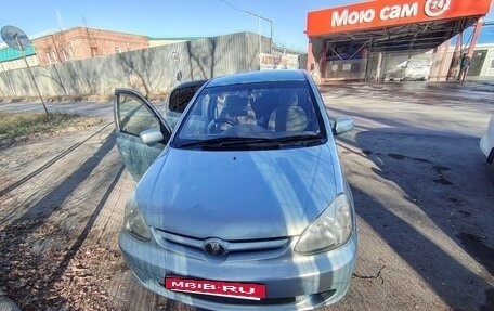 Toyota Platz, 2002 год, 410 000 рублей, 7 фотография