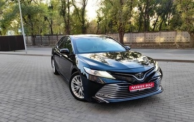 Toyota Camry, 2018 год, 3 250 000 рублей, 1 фотография