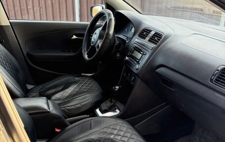 Volkswagen Polo VI (EU Market), 2011 год, 525 000 рублей, 5 фотография