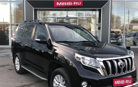 Toyota Land Cruiser Prado 150 рестайлинг, 2017 год, 4 050 000 рублей, 3 фотография