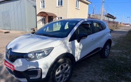 Renault Kaptur I рестайлинг, 2017 год, 1 100 000 рублей, 1 фотография