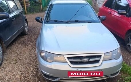 Daewoo Nexia I рестайлинг, 2011 год, 140 000 рублей, 3 фотография