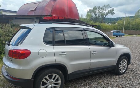 Volkswagen Tiguan I, 2015 год, 1 650 000 рублей, 4 фотография