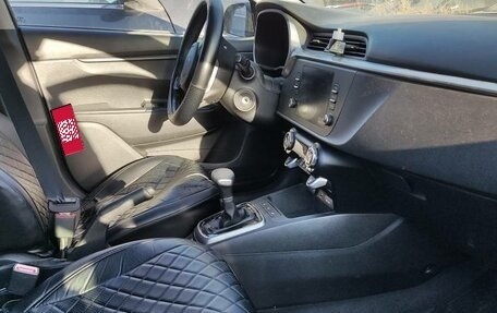 KIA Rio IV, 2022 год, 1 120 000 рублей, 2 фотография