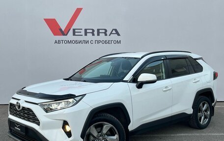 Toyota RAV4, 2019 год, 2 590 000 рублей, 1 фотография
