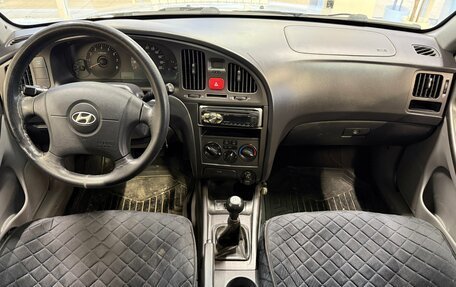Hyundai Elantra III рестайлинг, 2005 год, 400 000 рублей, 8 фотография