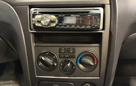 Hyundai Elantra III рестайлинг, 2005 год, 400 000 рублей, 12 фотография