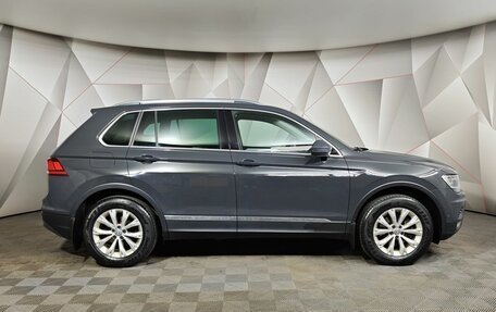 Volkswagen Tiguan II, 2016 год, 1 850 000 рублей, 6 фотография