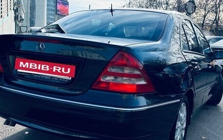 Mercedes-Benz C-Класс, 2001 год, 650 000 рублей, 4 фотография