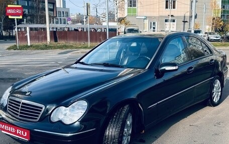 Mercedes-Benz C-Класс, 2001 год, 650 000 рублей, 3 фотография