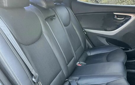 Hyundai Avante, 2011 год, 860 000 рублей, 12 фотография