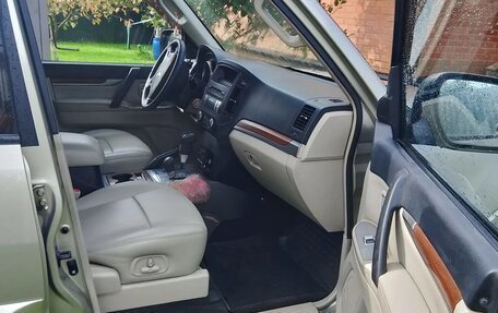 Mitsubishi Pajero IV рестайлинг 2, 2008 год, 1 270 000 рублей, 5 фотография