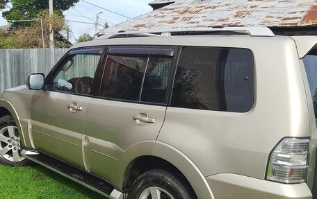 Mitsubishi Pajero IV рестайлинг 2, 2008 год, 1 270 000 рублей, 4 фотография