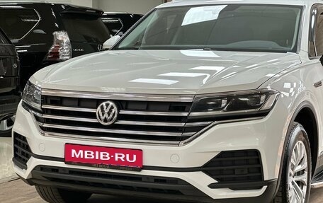 Volkswagen Touareg III, 2019 год, 3 570 000 рублей, 4 фотография