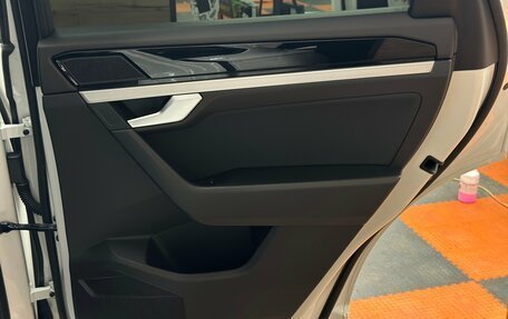 Volkswagen Touareg III, 2019 год, 3 570 000 рублей, 27 фотография