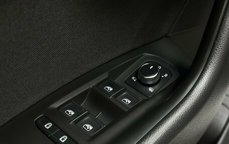 Volkswagen Touareg III, 2019 год, 3 570 000 рублей, 32 фотография