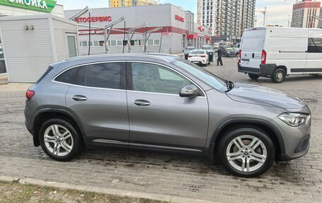 Mercedes-Benz GLA, 2020 год, 3 100 000 рублей, 4 фотография