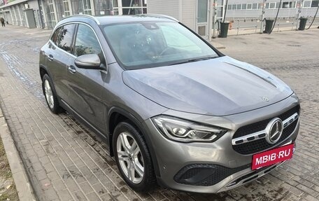 Mercedes-Benz GLA, 2020 год, 3 100 000 рублей, 3 фотография