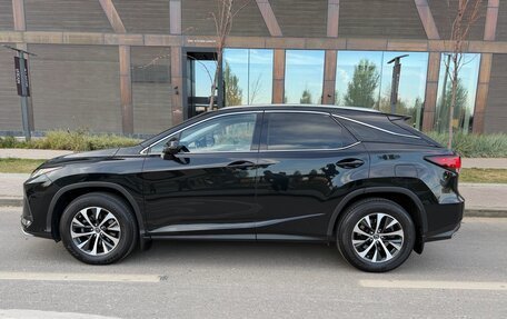 Lexus RX IV рестайлинг, 2020 год, 4 895 000 рублей, 6 фотография