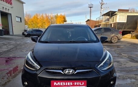 Hyundai Solaris II рестайлинг, 2014 год, 750 000 рублей, 2 фотография