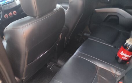 Mitsubishi Outlander III рестайлинг 3, 2008 год, 950 000 рублей, 11 фотография