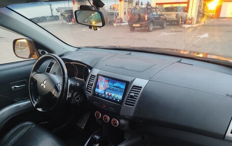 Mitsubishi Outlander III рестайлинг 3, 2008 год, 950 000 рублей, 6 фотография