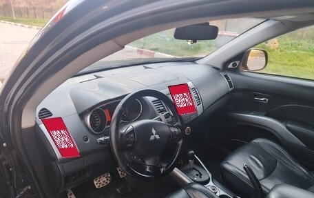 Mitsubishi Outlander III рестайлинг 3, 2008 год, 950 000 рублей, 12 фотография
